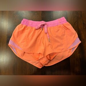 Lululemon Hotty Hot Short 2.5”